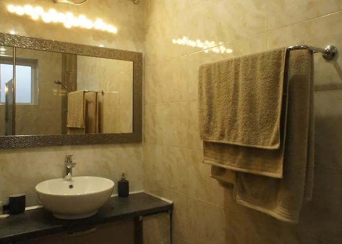 Guest Monarch Smolyan